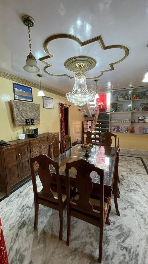 Dilaram Guest House Srinagar  Exterior photo